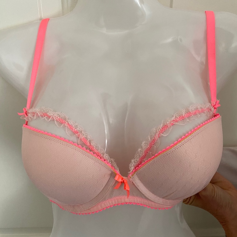 Victoria Secret Bra